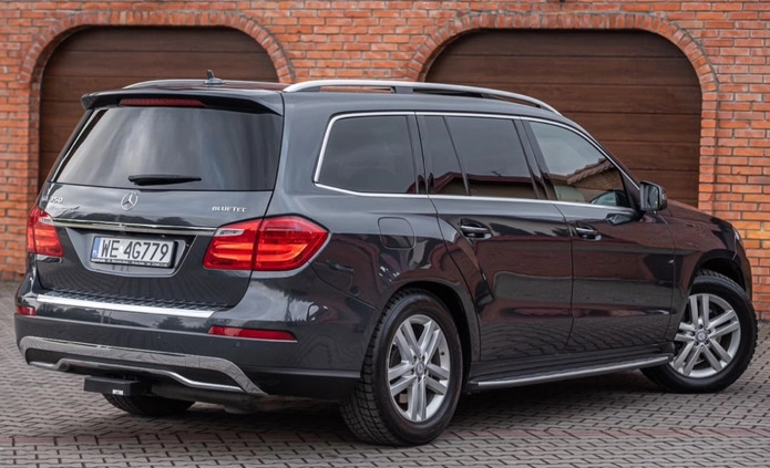 Mercedes-Benz GL cena 99000 przebieg: 275000, rok produkcji 2013 z Warszawa małe 781